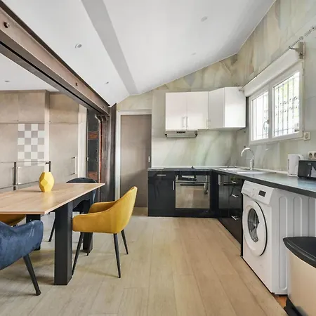 Loft Design Avec Baignoire Balneo * Bagnolet